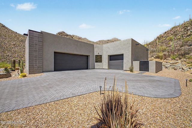 4581 W Cush Canyon Loop, Marana, AZ 85658