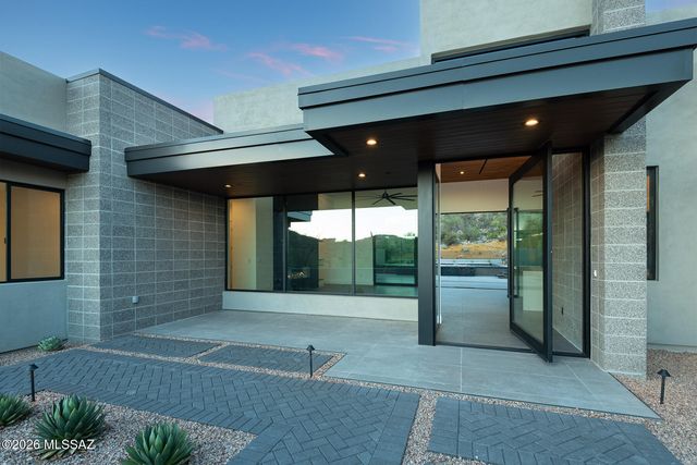 4581 W Cush Canyon Loop, Marana, AZ 85658