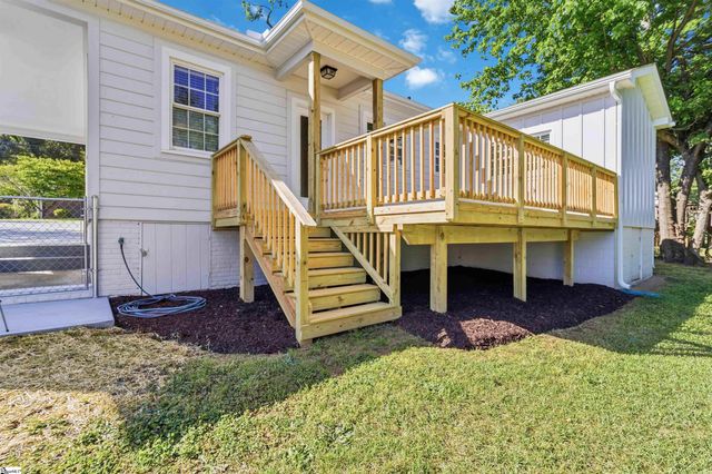 21 Kay Drive, Greenville, SC 29605
