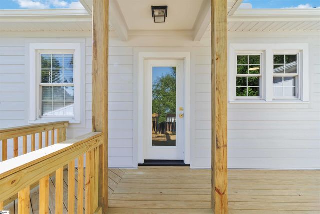 21 Kay Drive, Greenville, SC 29605