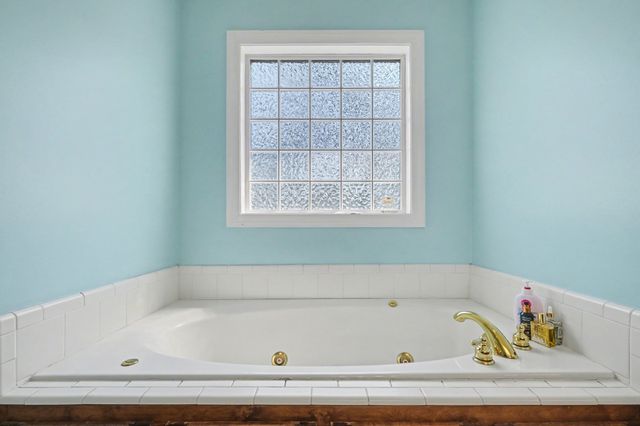 112 Crooked Creek Ln, Hendersonville, TN 37075