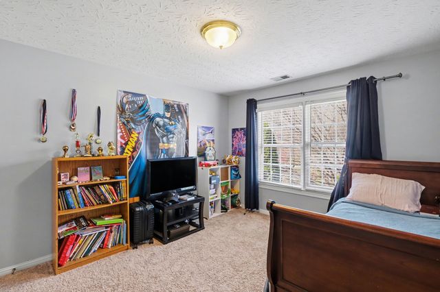 112 Crooked Creek Ln, Hendersonville, TN 37075