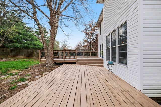 112 Crooked Creek Ln, Hendersonville, TN 37075