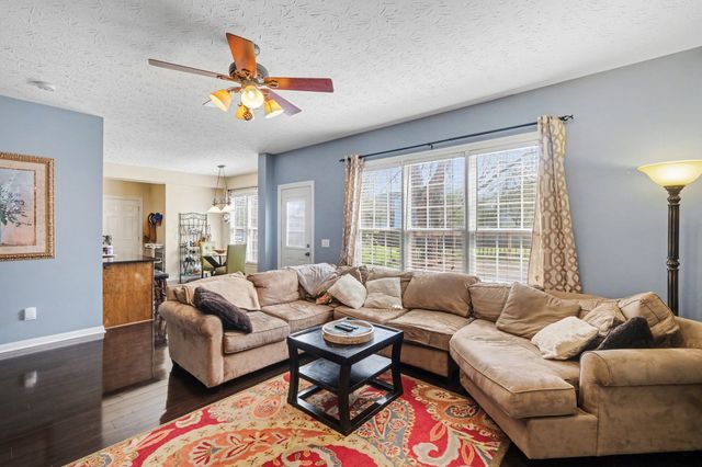 112 Crooked Creek Ln, Hendersonville, TN 37075