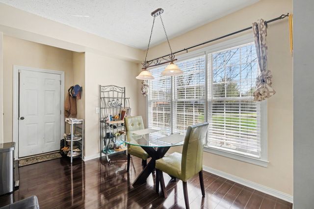 112 Crooked Creek Ln, Hendersonville, TN 37075