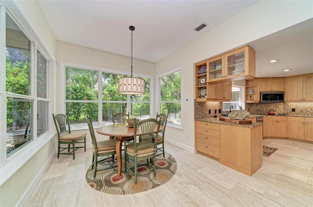 3705 62ND STREET E, Bradenton, FL 34208