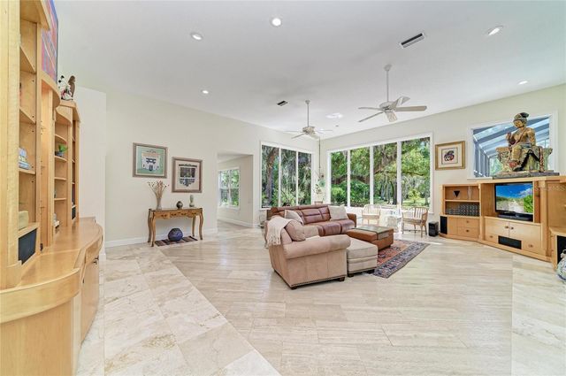 3705 62ND STREET E, Bradenton, FL 34208