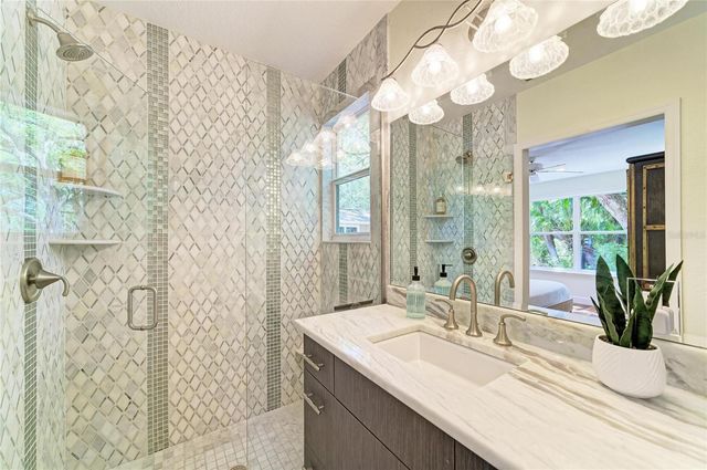 3705 62ND STREET E, Bradenton, FL 34208