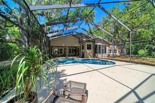 3705 62ND STREET E, Bradenton, FL 34208