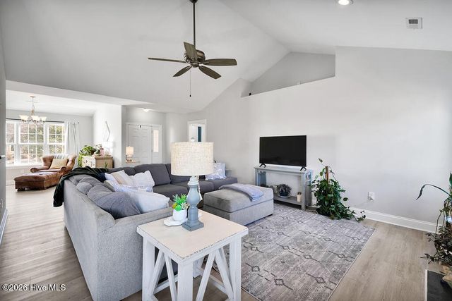 4910 Alamance Drive SE, Southport, NC 28461