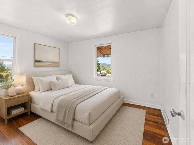 406 Windsor Way NE, Renton, WA 98056