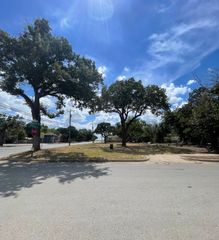 1301 Lagonda Avenue, Fort Worth, TX 76164
