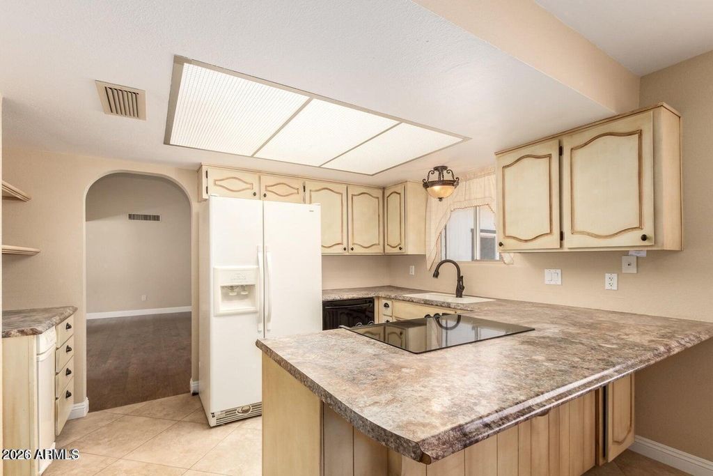 254 E GALVESTON Street, Gilbert, AZ 85295 — photo 4