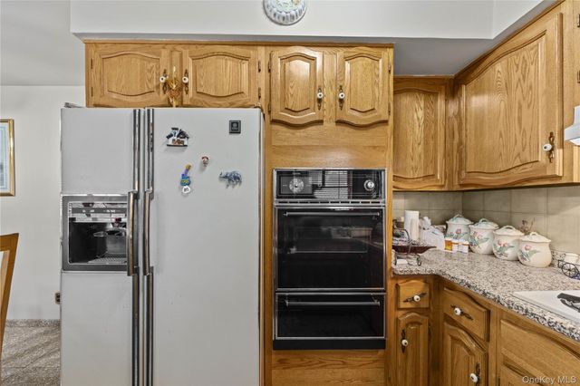 900 Vincent Avenue, Bronx, NY 10465
