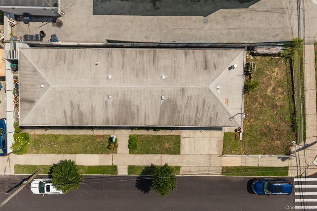 900 Vincent Avenue, Bronx, NY 10465