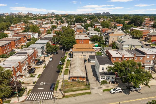 900 Vincent Avenue, Bronx, NY 10465