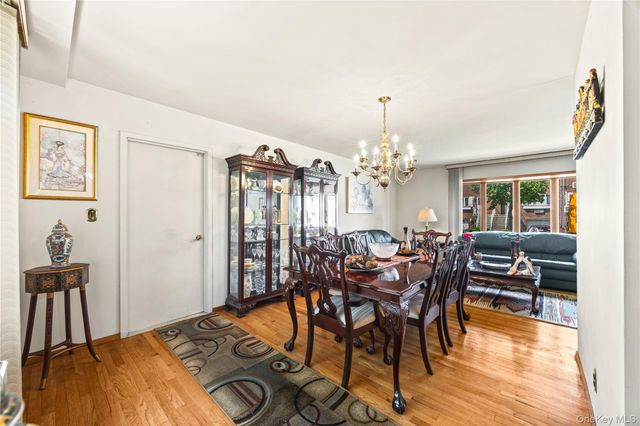 900 Vincent Avenue, Bronx, NY 10465
