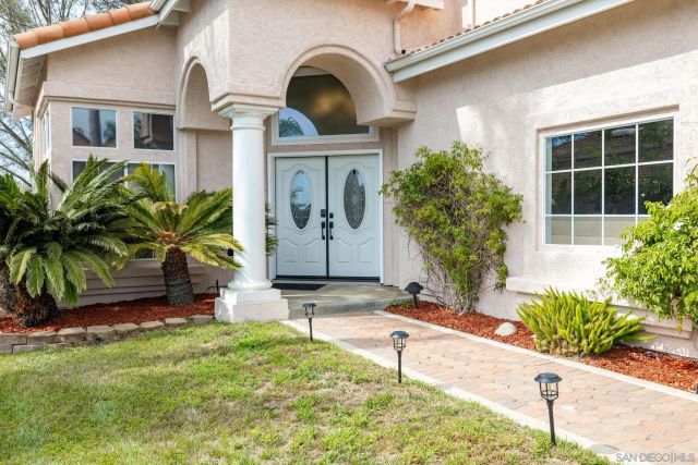5151 Via Mindanao, Oceanside, CA 92057