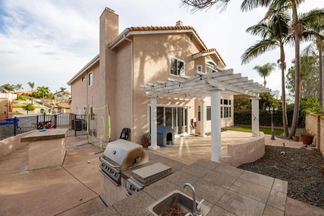 5151 Via Mindanao, Oceanside, CA 92057