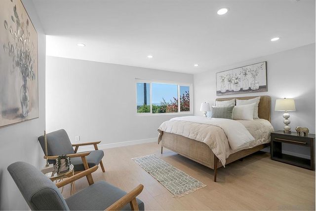 6 Bahama Bnd, Coronado, CA 92118