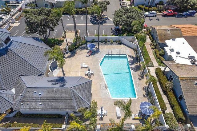 6 Bahama Bnd, Coronado, CA 92118