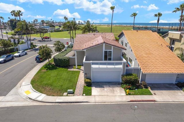 6 Bahama Bnd, Coronado, CA 92118