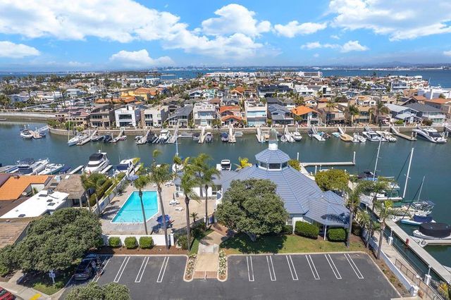 6 Bahama Bnd, Coronado, CA 92118