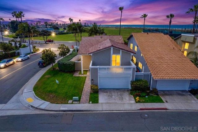6 Bahama Bnd, Coronado, CA 92118