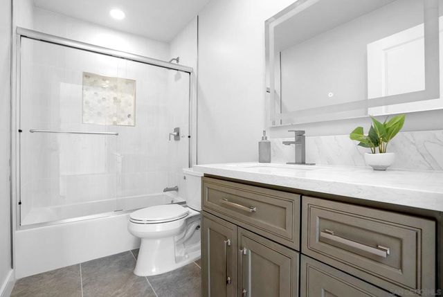 6 Bahama Bnd, Coronado, CA 92118