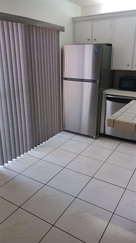 3310 Meridian Way A, Palm Beach Gardens, FL 33410