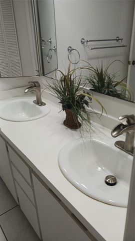 3310 Meridian Way A, Palm Beach Gardens, FL 33410