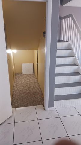 3310 Meridian Way A, Palm Beach Gardens, FL 33410