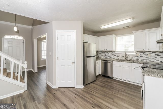 130 W Village Court, Riverdale, GA 30296