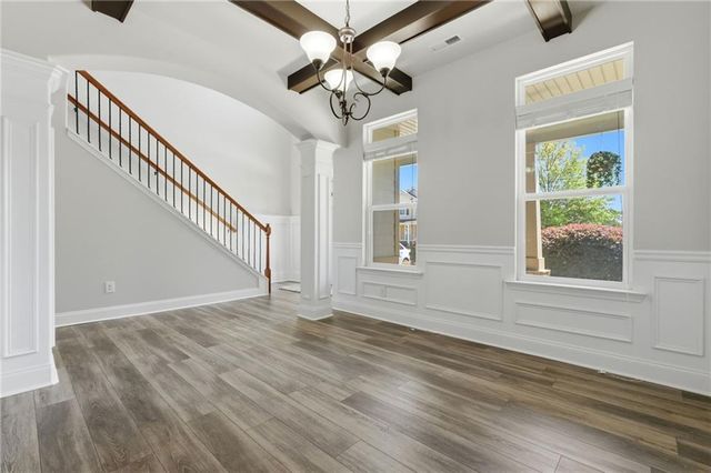 6 Thomaston Street, Newnan, GA 30263