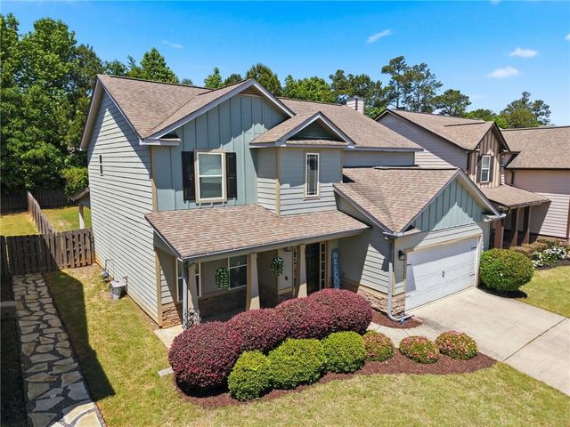6 Thomaston Street, Newnan, GA 30263