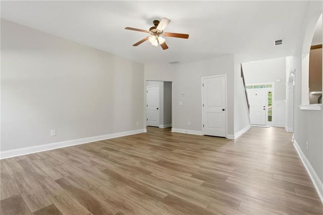 6 Thomaston Street, Newnan, GA 30263