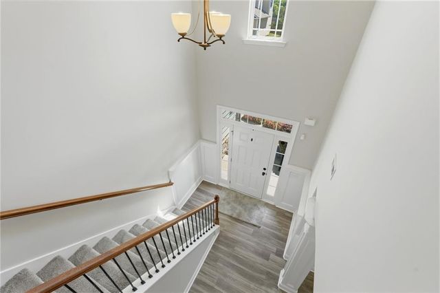 6 Thomaston Street, Newnan, GA 30263