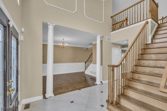 22 Forest Ln, Monroe Twp., NJ 08831