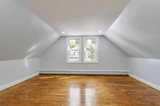 197 Oakland Ave, Methuen, MA 01844