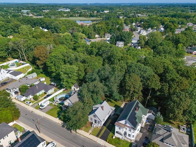 197 Oakland Ave, Methuen, MA 01844