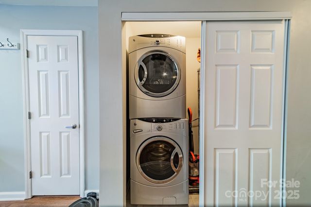 513 N Graham Street 3H, Charlotte, NC 28202