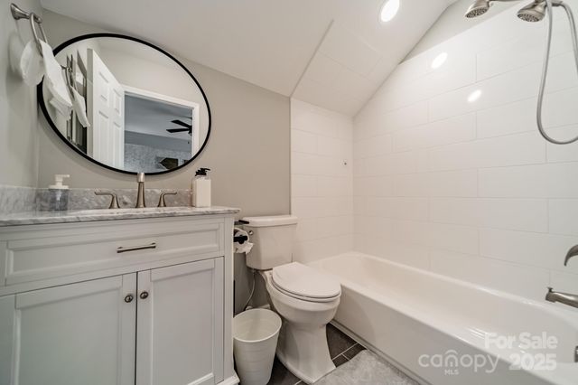 513 N Graham Street 3H, Charlotte, NC 28202