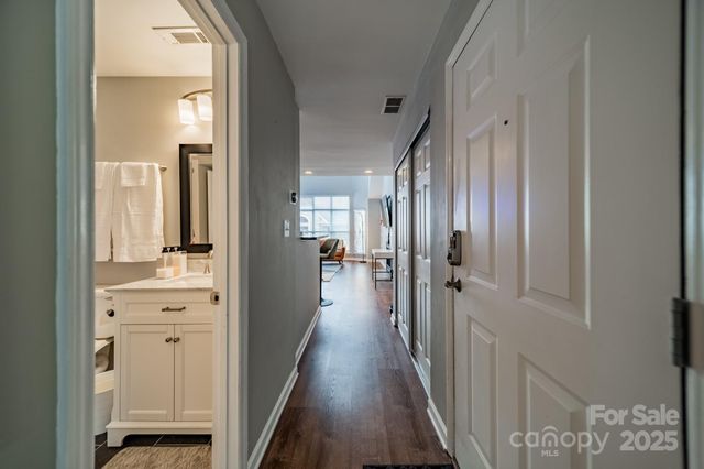 513 N Graham Street 3H, Charlotte, NC 28202