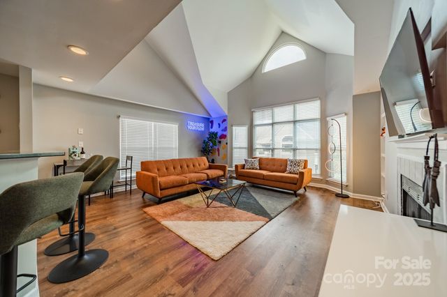 513 N Graham Street 3H, Charlotte, NC 28202