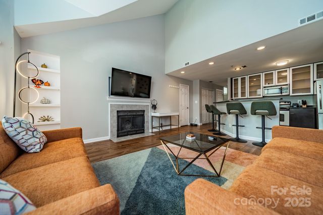 513 N Graham Street 3H, Charlotte, NC 28202