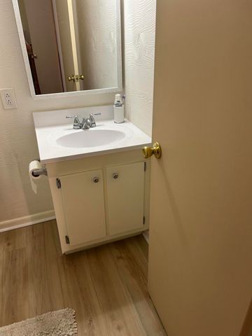 1925 SW Palm City Road A, Stuart, FL 34994