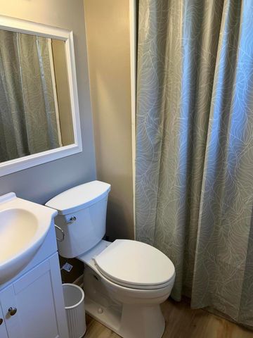 1925 SW Palm City Road A, Stuart, FL 34994