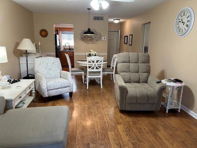 1925 SW Palm City Road A, Stuart, FL 34994