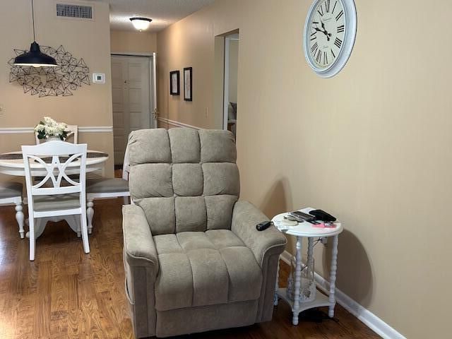 1925 SW Palm City Road A, Stuart, FL 34994