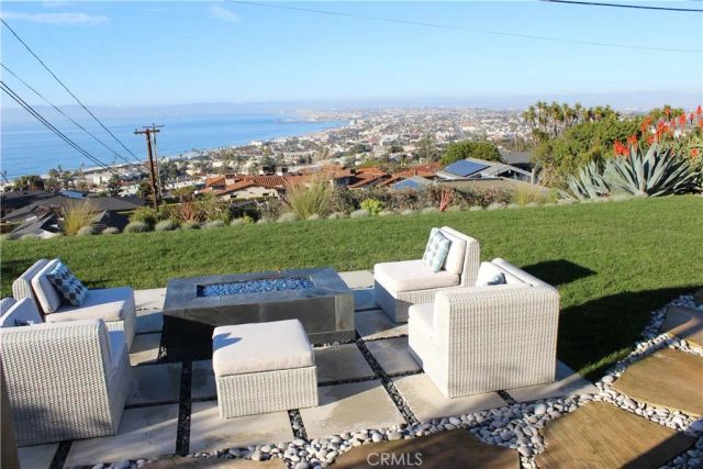 161 Via Pasqual, Redondo Beach, CA 90277